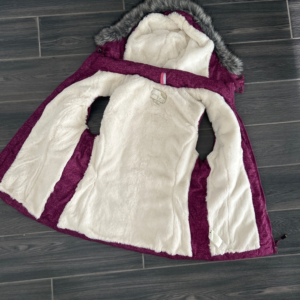 Vest - Picture 2 of 2